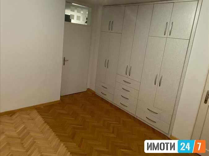 DELOVEN PROSTOR VO TAFTALIDZE 1 POZADI FAKULTET ZA TURIZAM