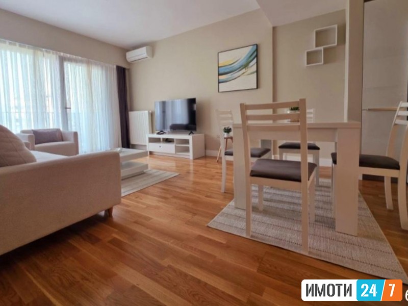 DVOSOBEN STAN SO MODEREN DIZAJN VO DIAMOND MALL