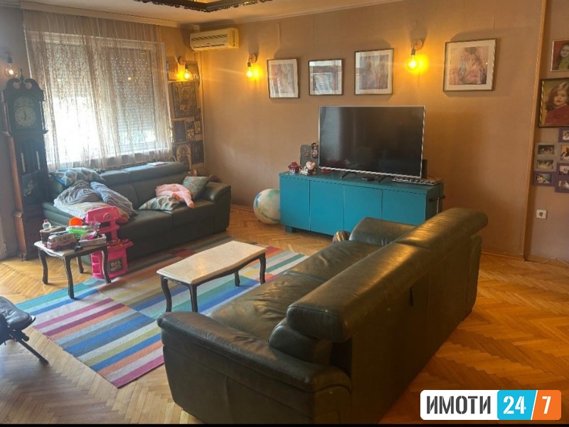 TROSOBEN STAN VO AERODROM POZADI TC BISER 