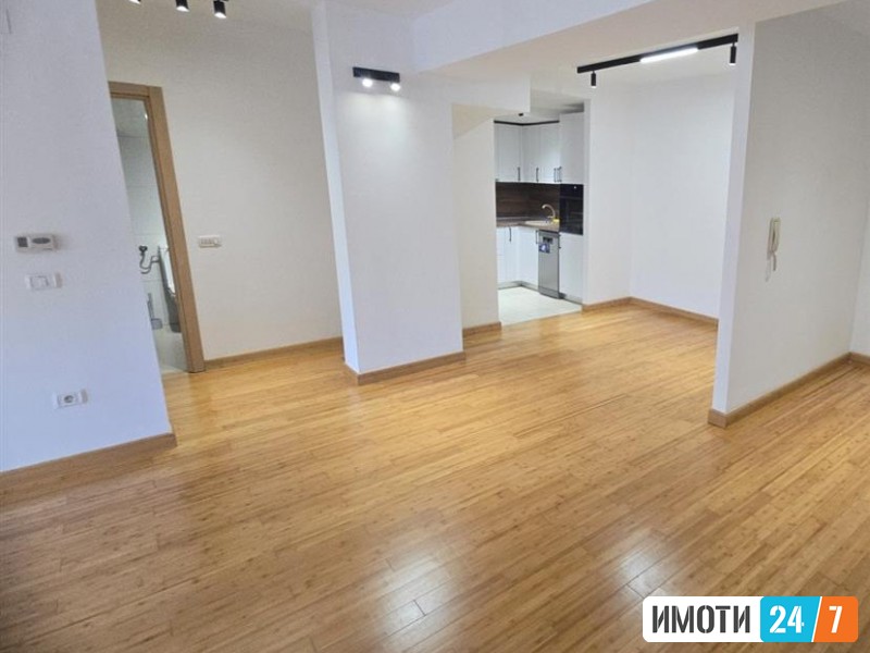 DELOVEN PROSTOR VO KOZLE VO BLIZINA NA CITY MALL