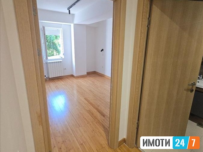 DELOVEN PROSTOR VO KOZLE VO BLIZINA NA CITY MALL