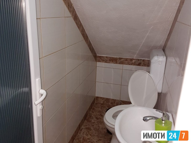 Се продава куќа со деловен простор – Кисела Вода