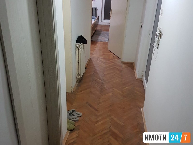 Се продава куќа со деловен простор – Кисела Вода