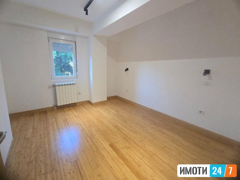 DELOVEN PROSTOR VO KOZLE SPROTI STUDENTSKI GOCE