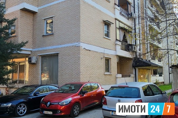 Izdavam prazen stan vo micurin nasaerodrom