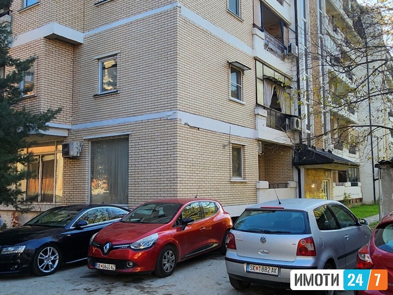 Izdavam prazen stan vo micurin nasaerodrom