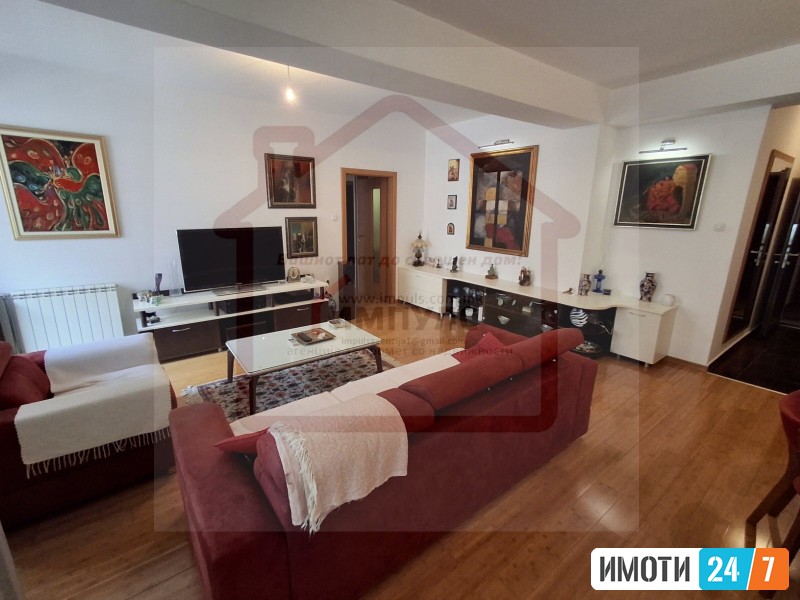 UDOBEN TROSOBEN STAN SO LOKACIJA VO DEBAR MAALO