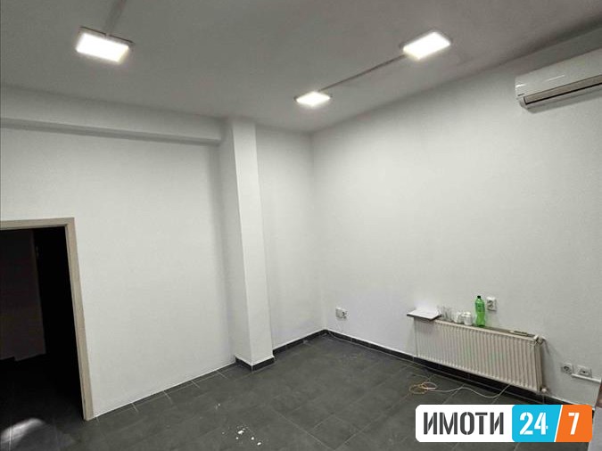 DELOVEN PROSTORDUKJAN SO LOKACIJA VO CENTAR