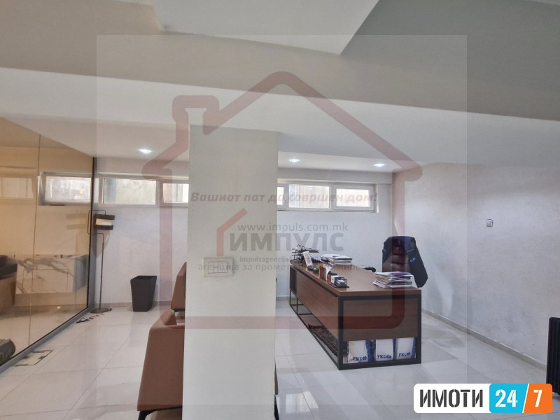 SE PRODAVA DELOVEN PROSTORLOKAL SO LOKACIJA VO STROG CENTAR