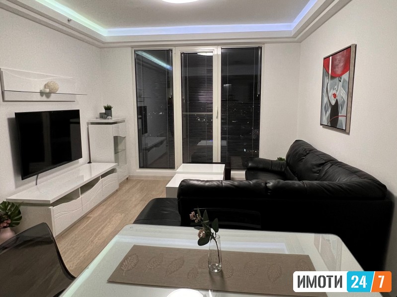 MODEREN TROSOBEN STAN NA ATRAKTIVNA LOKACIJA VO AERODROM