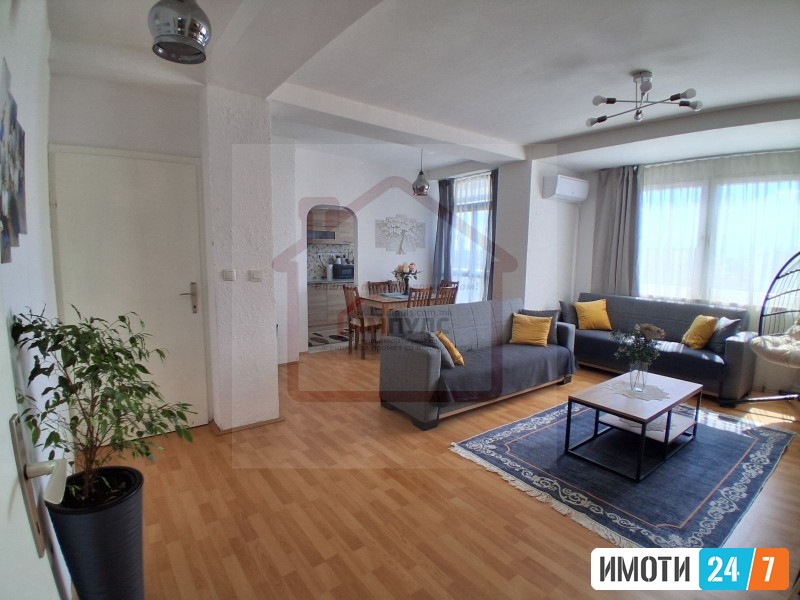 PROSTRAN TROSOBEN STAN NA ULDZON KENEDI