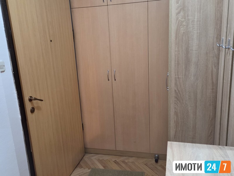 Se izdava garsonjera