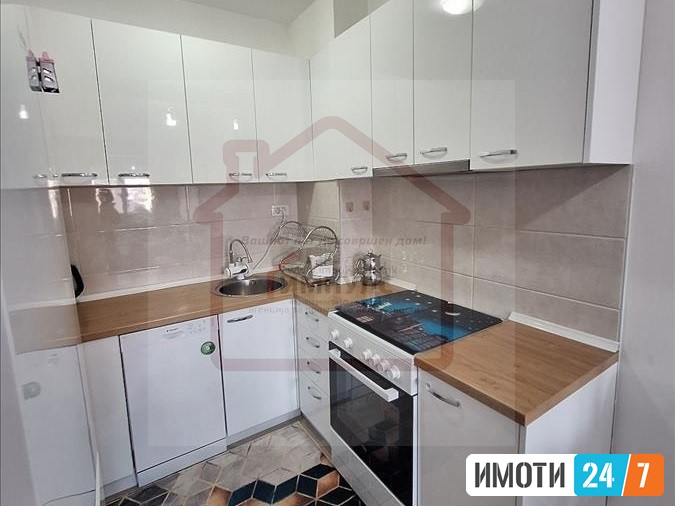 UDOBEN TROSOBEN STAN NA ODLICNA LOKACIA VO AERODROM