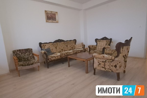 ЧЕТИРИСОБЕН СТАН ВО ОХРИД