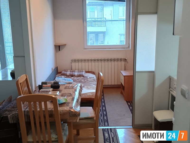 Se prodava stan vo Kapistec