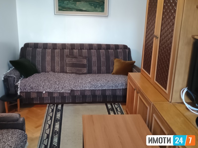 Se prodava stan vo Kapistec