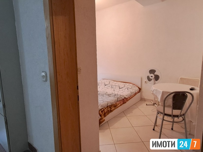 ЕДНОСОБЕН СТАН ГАРСОЊЕРА ВО ОХРИД