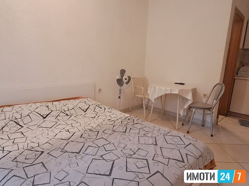 ЕДНОСОБЕН СТАН ГАРСОЊЕРА ВО ОХРИД