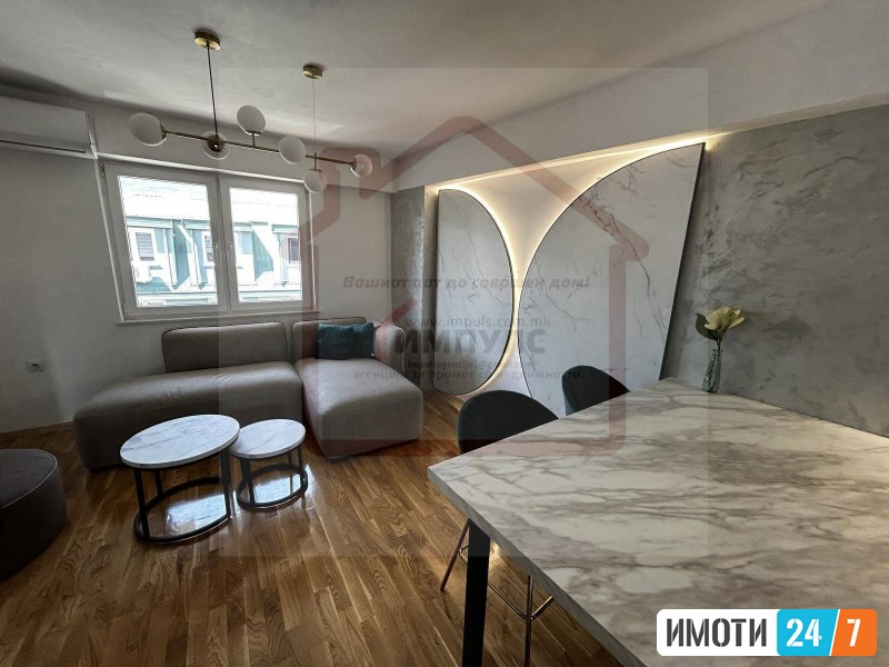 PREKRASEN TROSOBEN STAN SO LOKACIJA VO CENTAR