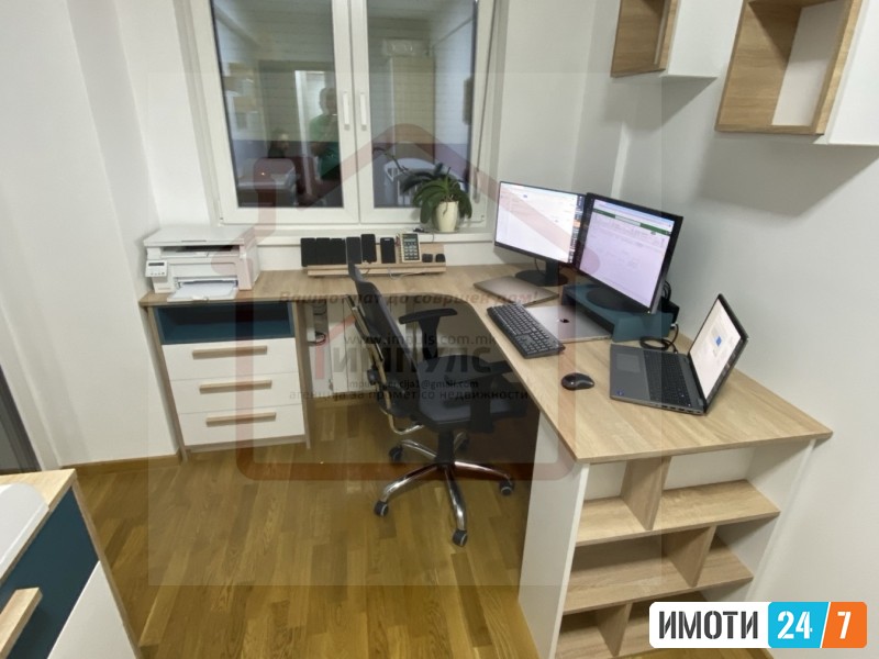 UDOBEN TROSOBEN STAN NA ATRAKTIVNA LOKACIJA VO AERODROM