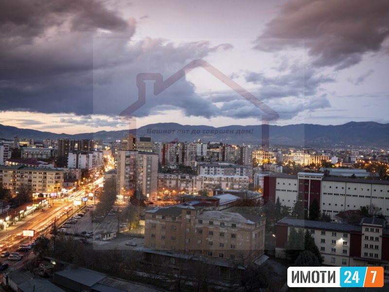 PREKRASEN TROSOBEN STAN NA ATRAKTIVNA LOKACIJA -FLAIRON