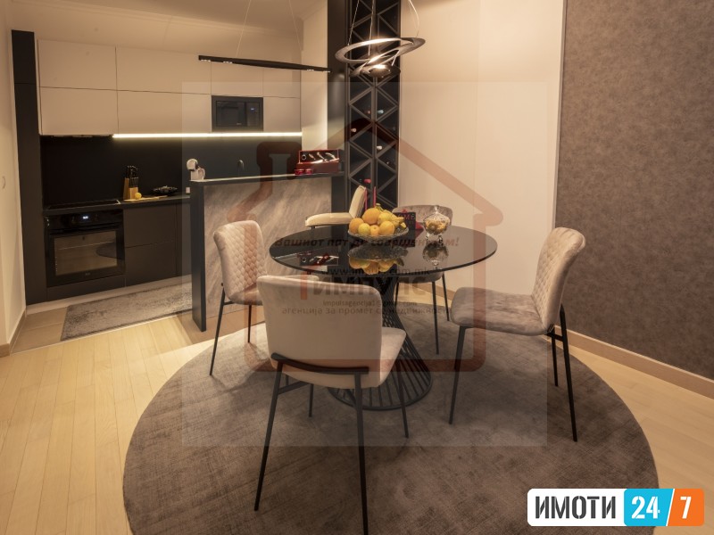 PREKRASEN TROSOBEN STAN NA ATRAKTIVNA LOKACIJA -FLAIRON