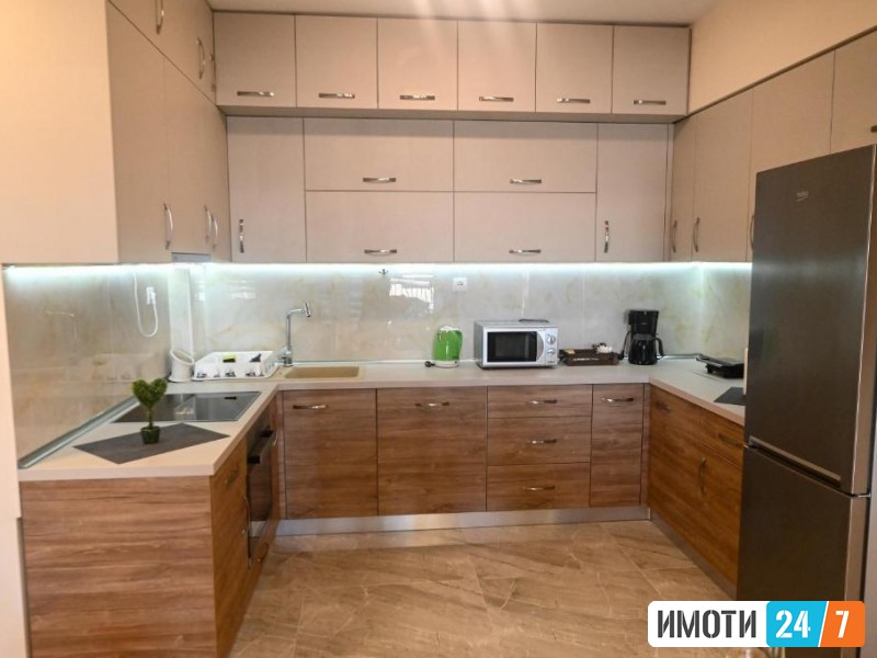 Издавање  Стан во Тафталиџе 1 65м² со приватен паркинг 