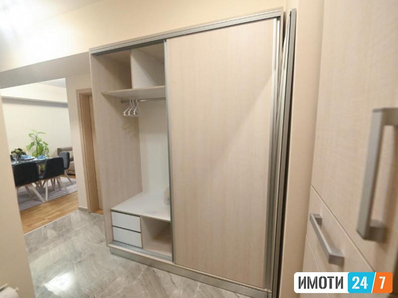 Издавање  Стан во Тафталиџе 1 65м² со приватен паркинг 