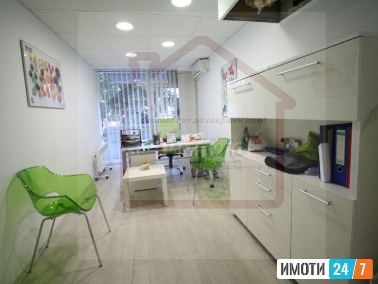 NAMESTEN DELOVEN PROSTOR SO LOKACIJA VO STROG CENTAR