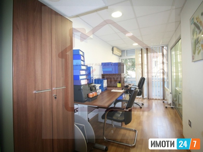 NAMESTEN DELOVEN PROSTOR SO LOKACIJA VO STROG CENTAR