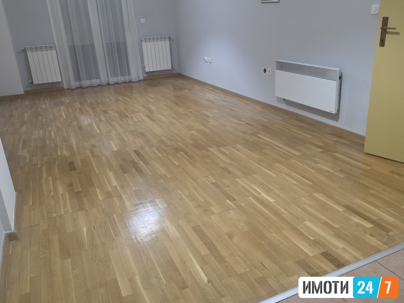 SE IZDAVA STAN TAFTALIDZE MAKEDONIJA KOMPLEKS