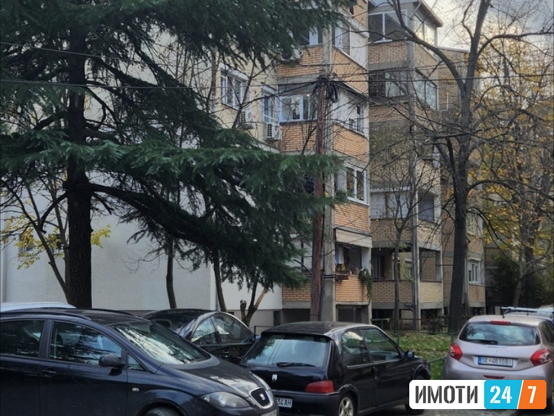 Prodavame stan vo karpos 1