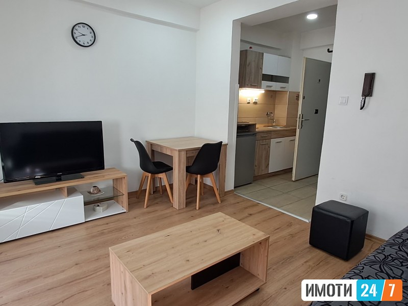 ЕДНОСОБЕН СТАН ГАРСОЊЕРА ВО ОХРИД