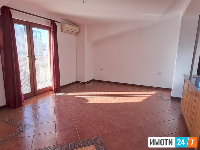 ЧЕТИРИСОБЕН СТАН ВО ОХРИД