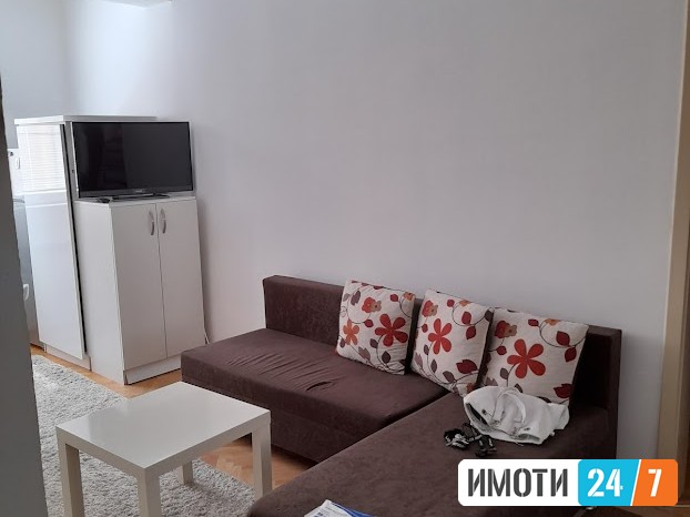 Se izdava ednosoben stan