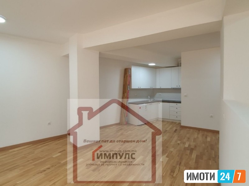 PRAZEN STAN ZA DELOVNA NAMENA VO DEBAR MAALO