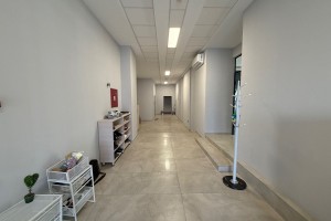 NAMESTEN DELOVEN PROSTOR VO CENTAROLIMPISKI BAZEN