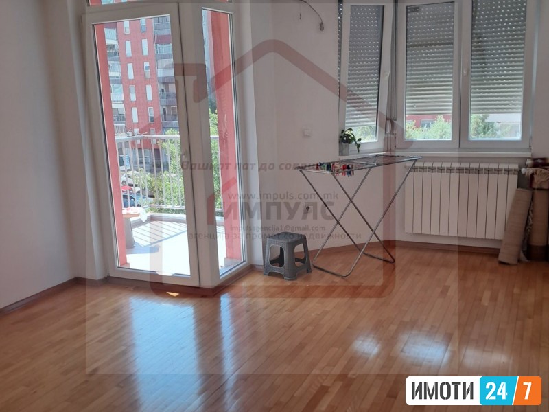 PRAZEN DVOSOBEN STAN ZA STANBENODELOVNA NAMENA VO NLISICE