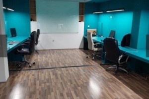 DELOVEN PROSTOR NA ODLICNA LOKACIJA VO CENTARDMAALO