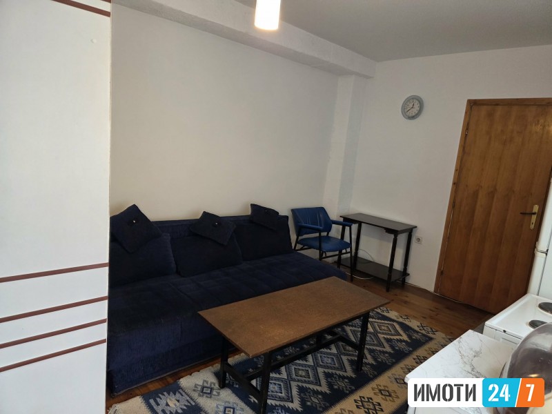 СЕ ИЗДАВА ГАРСОНИЕРА ВО КОЗЛЕ ВО КУЌА 