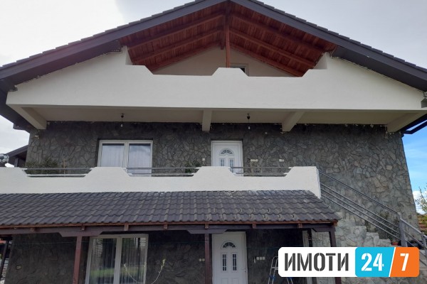 Се продава куќа во Илинден