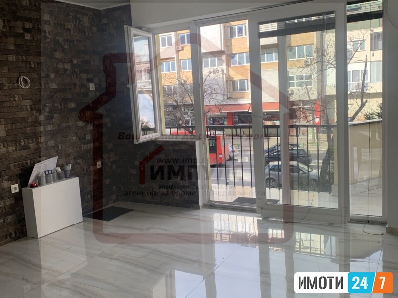 SVETOL STAN ZA STANBENODELOVNA NAMENA VO STROG CENTAR