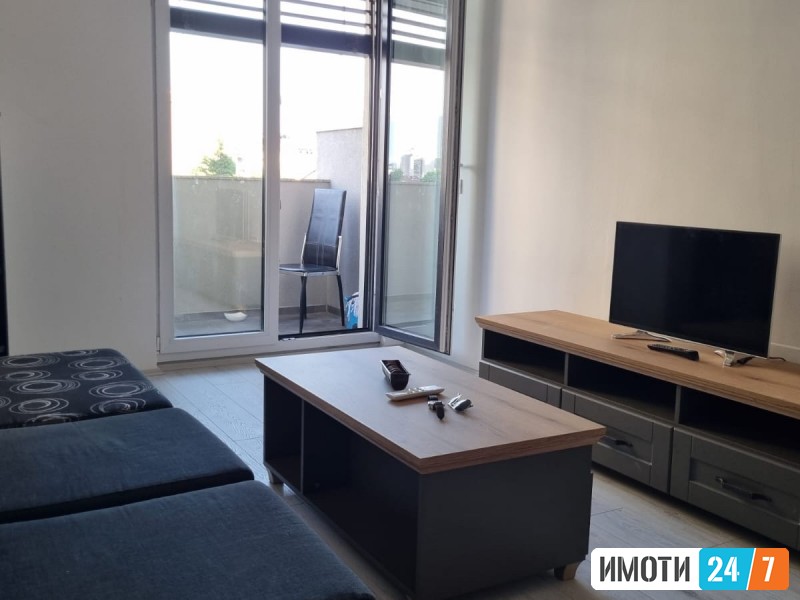 NEVSELUVAN DVOSOBEN STAN VO KISELA VODA