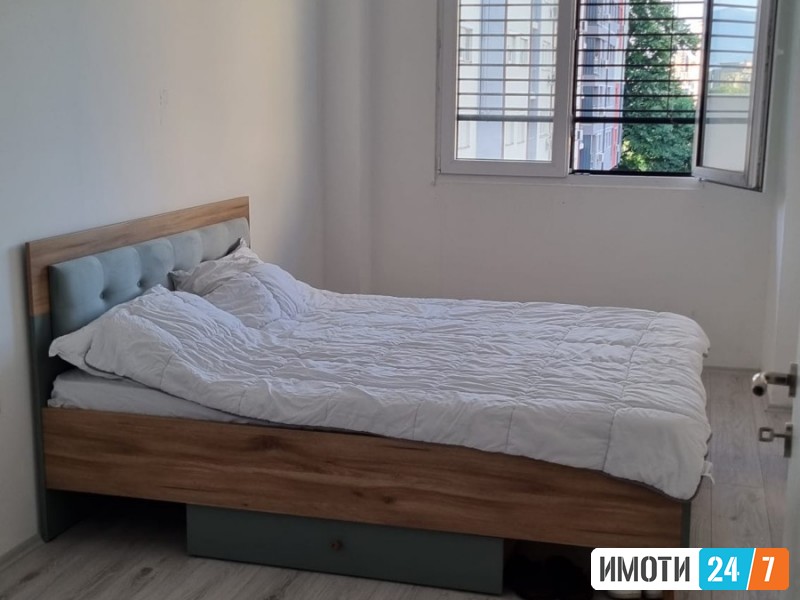 NEVSELUVAN DVOSOBEN STAN VO KISELA VODA