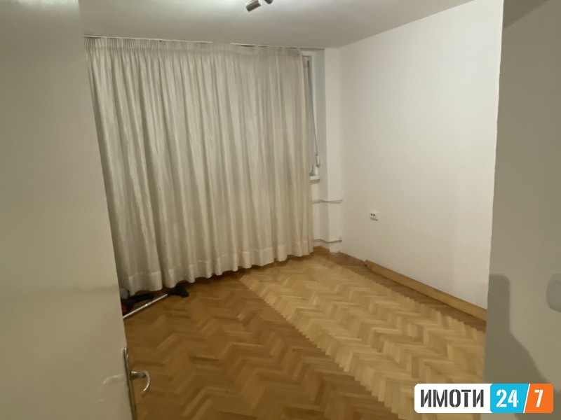 Izdavam stan 63m2 vo Karpos Taftalidze za Firma ili Ziveenje 