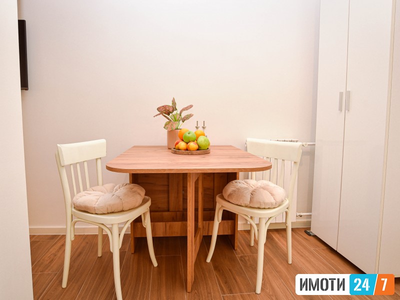 Издавање на апартман во Мичурин за краток престој неделно месечно