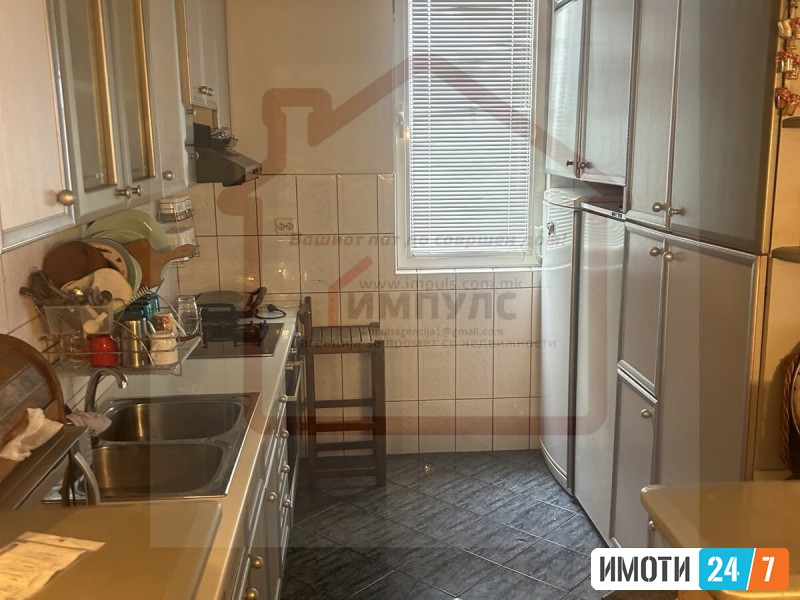 SE PRODAVA TROSOBEN STAN SO LOKACIJA VO AERODROM