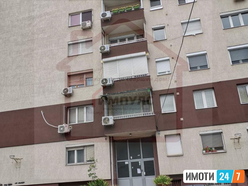 FUNKCIONALEN TROSOBEN STAN NA ODLICNA LOKACIJA VO KARPOSH