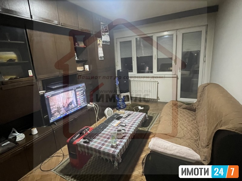 FUNKCIONALEN TROSOBEN STAN NA ODLICNA LOKACIJA VO KARPOSH