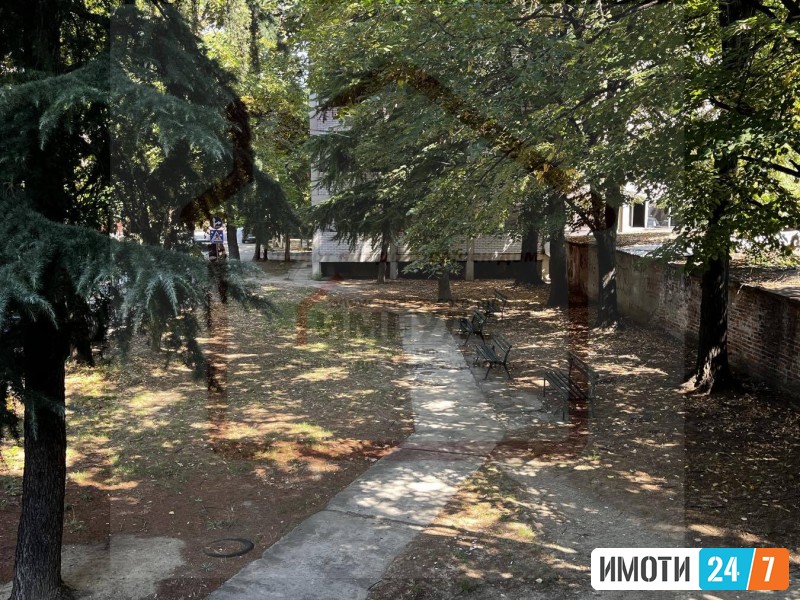 FUNKCIONALEN TROSOBEN STAN NA ODLICNA LOKACIJA VO KARPOSH